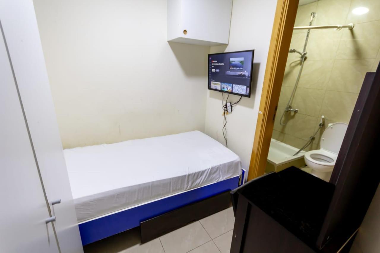 Budget Rooms With Private Bathroom For 'Girls' Only In Dubai, Marina Exterior foto